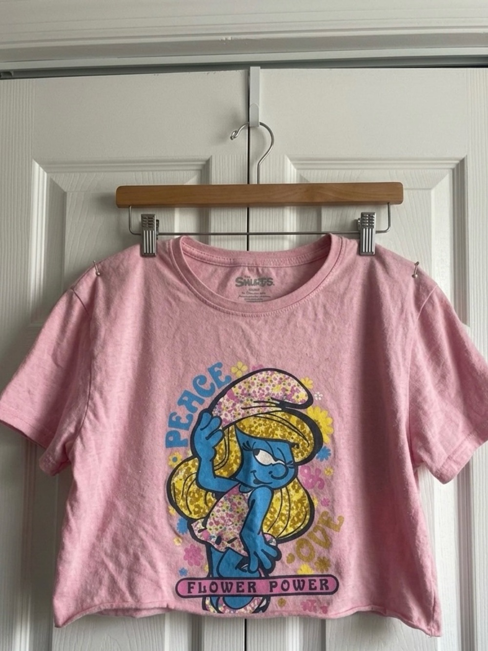 The Smurfs Smurfette "Peace Love Flower Power" Pink Crop Top T-Shirt - Women's L